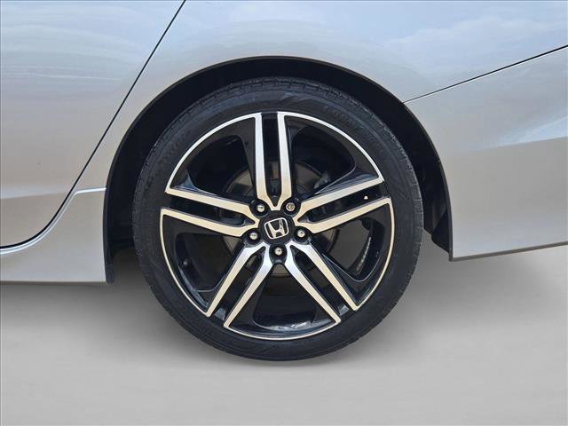 Used 2016 Honda Accord Sport image 21
