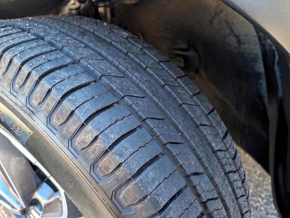 Used 2020 Honda CR-V EX-L image 29