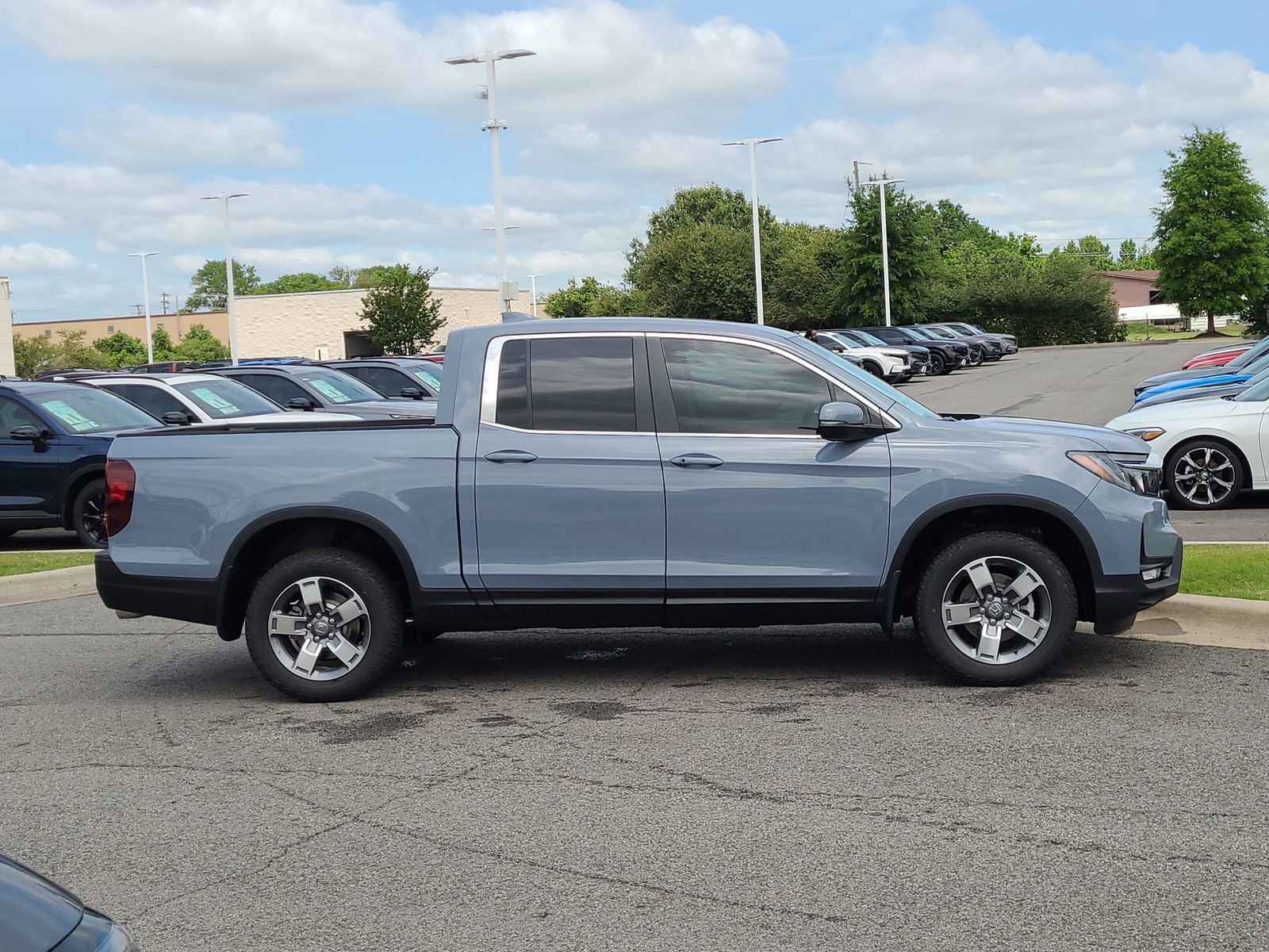 New 2026 Honda Ridgeline RTL image 2
