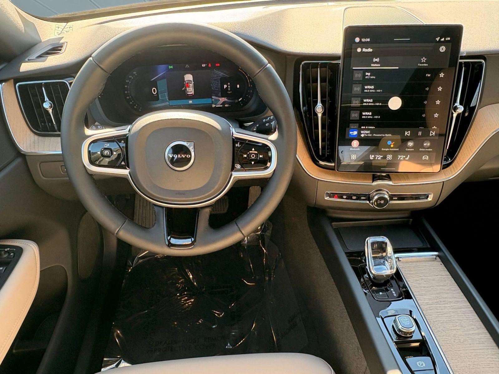 New 2026 Volvo XC60 B5 Plus w/ Climate Package image 22