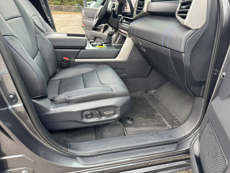 Used 2026 Toyota Tundra Platinum w/ TRD Off-Road Package image 27