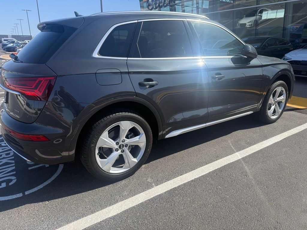 Used 2021 Audi Q5 2.0T Premium Plus image 5
