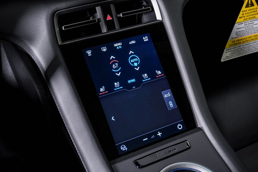 New 2026 Porsche Taycan 4S AWD/4WD image 24