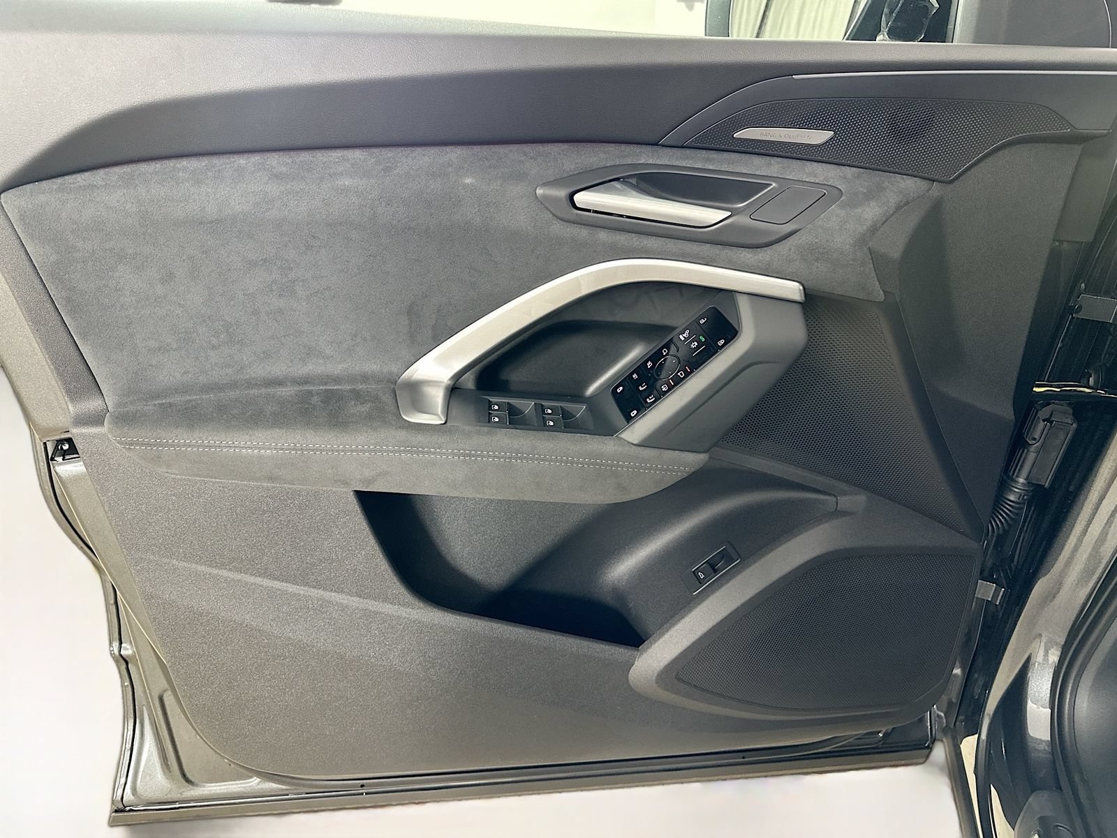 New 2026 Audi SQ5 Premium Plus AWD/4WD image 16
