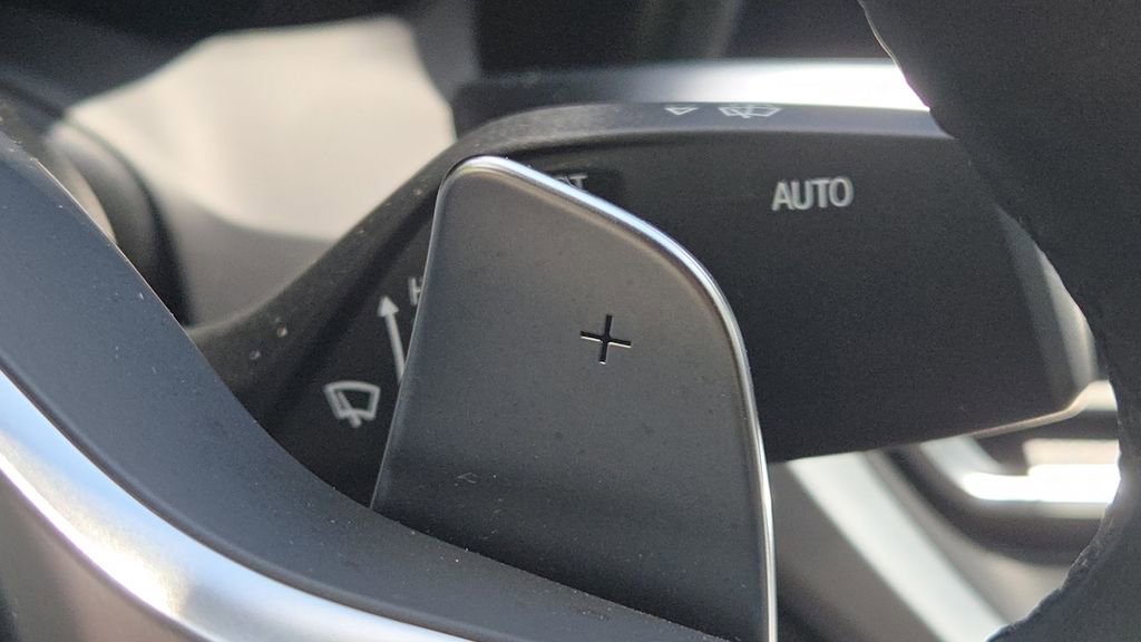 Used 2023 BMW 430i xDrive Convertible w/ M Sport Package AWD/4WD image 12