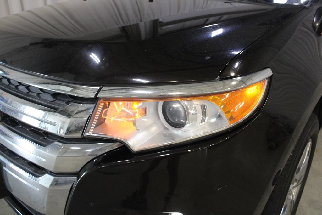 Used 2013 Ford Edge Limited AWD/4WD image 32