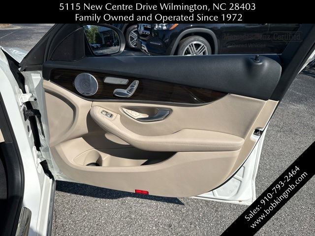 Certified 2021 Mercedes-Benz C 300 Sedan w/ Premium Package image 30