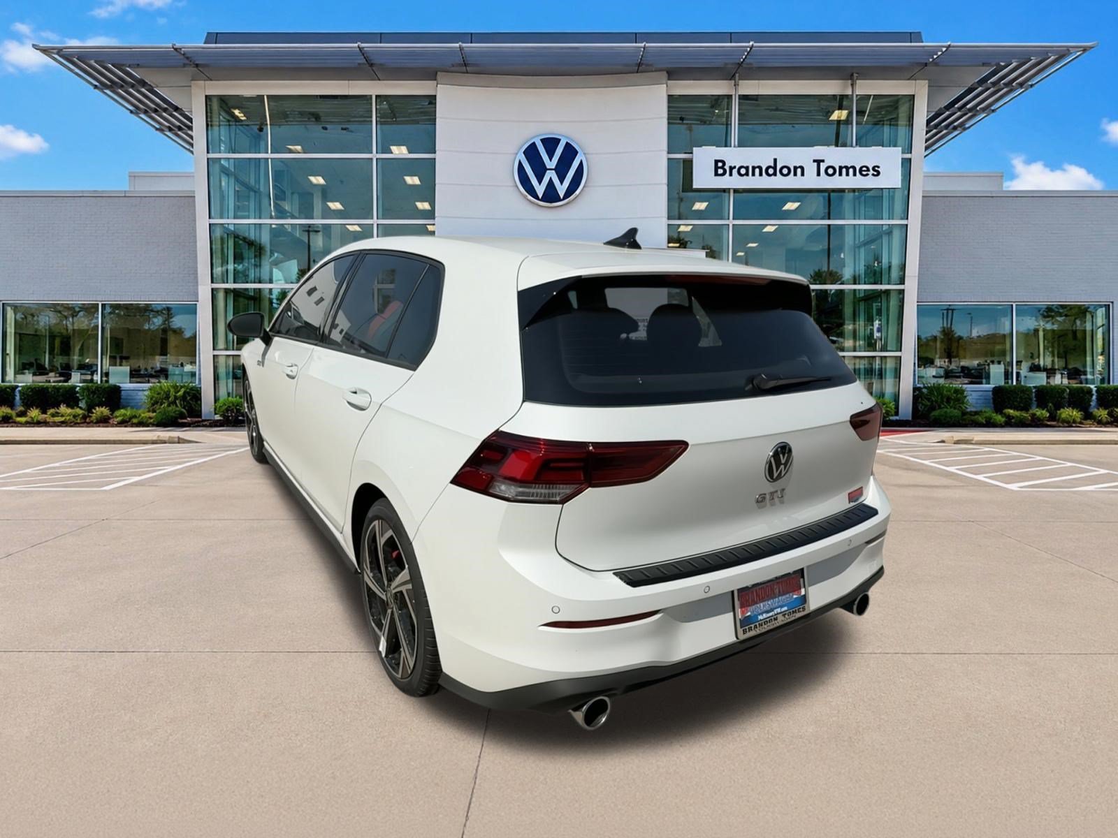 New 2026 Volkswagen GTI SE FWD image 8