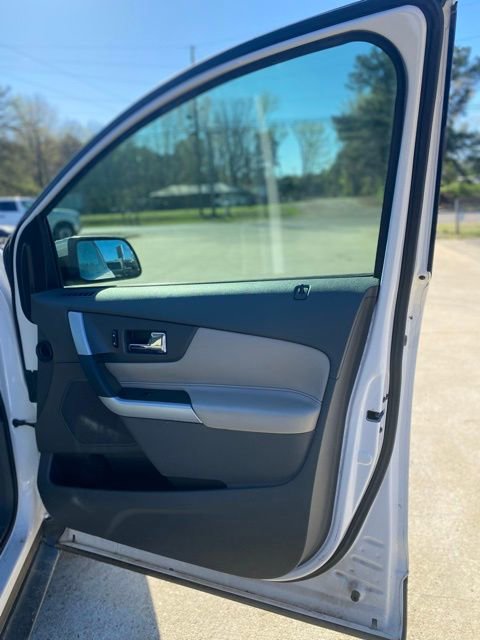 Used 2013 Ford Edge Limited image 14