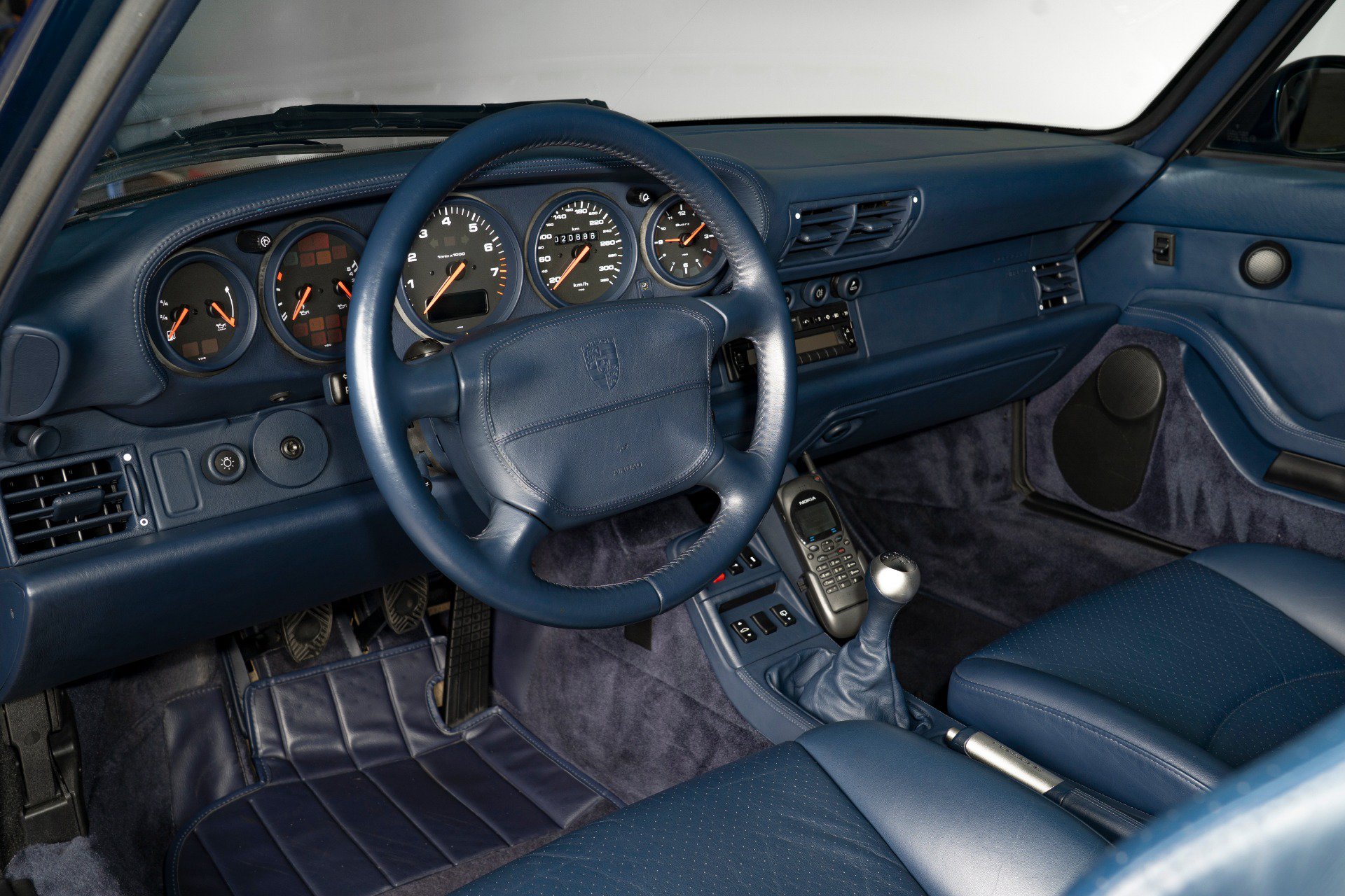 Used 1998 Porsche 911 image 14