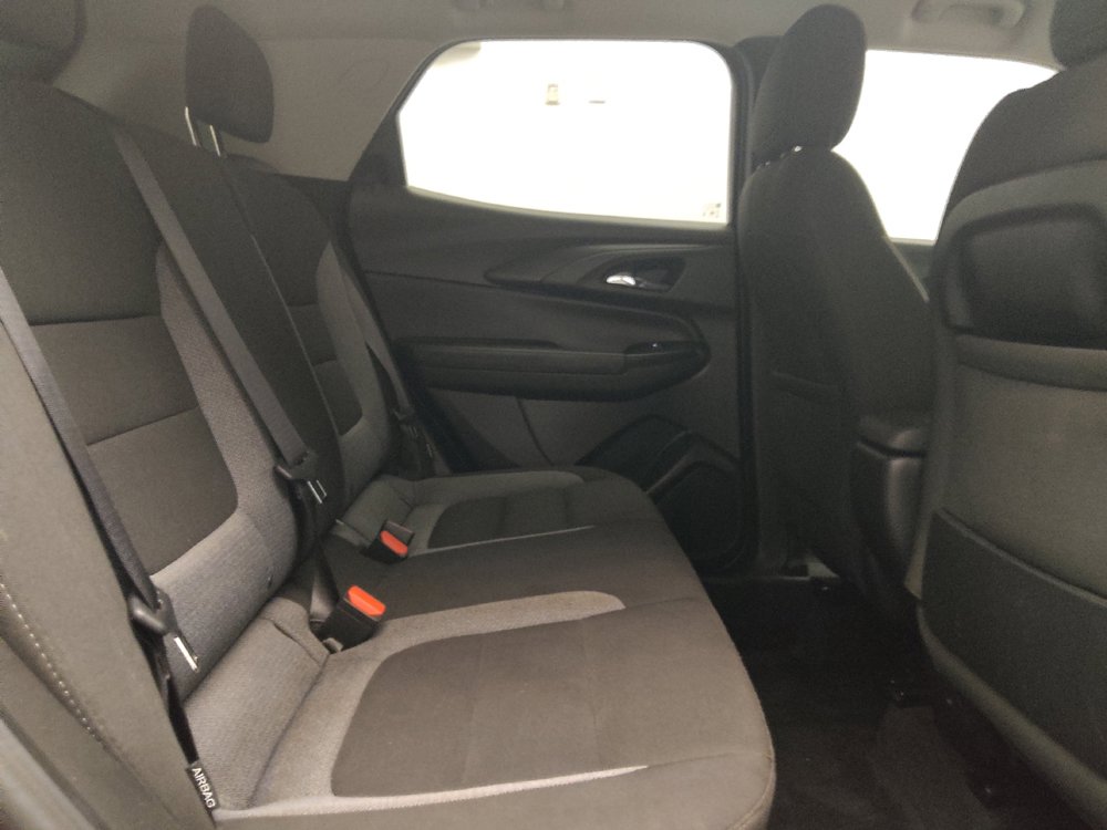 Used 2023 Chevrolet TrailBlazer LT FWD image 19