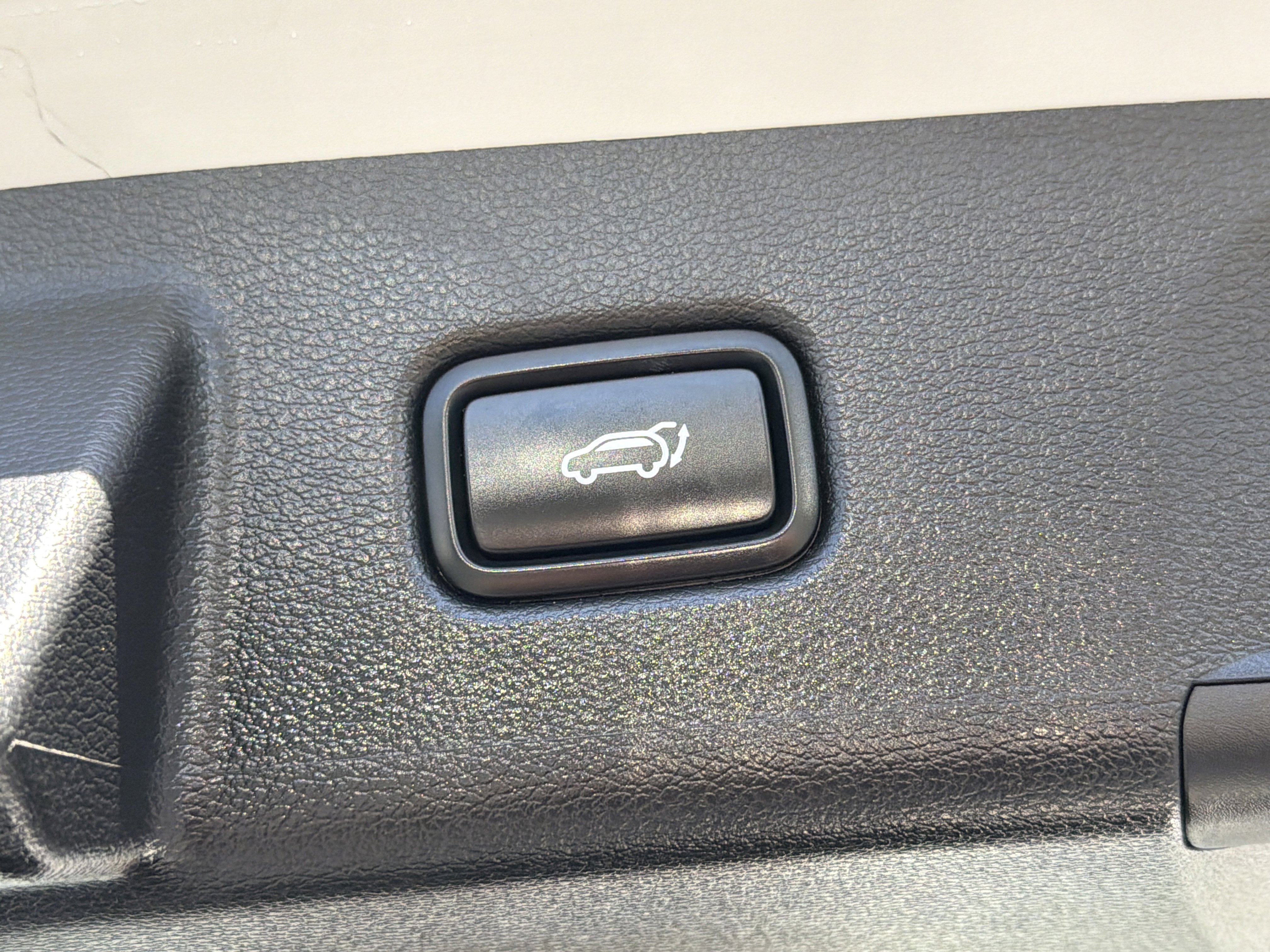 Used 2021 Kia Telluride SX w/ SX Prestige Package image 17