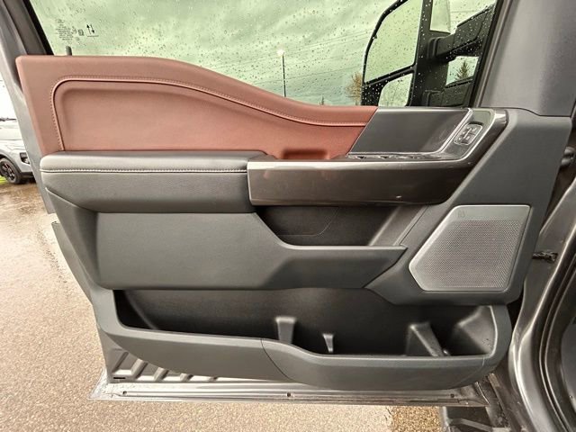 Used 2021 Ford F150 Lariat w/ Equipment Group 502A High image 33
