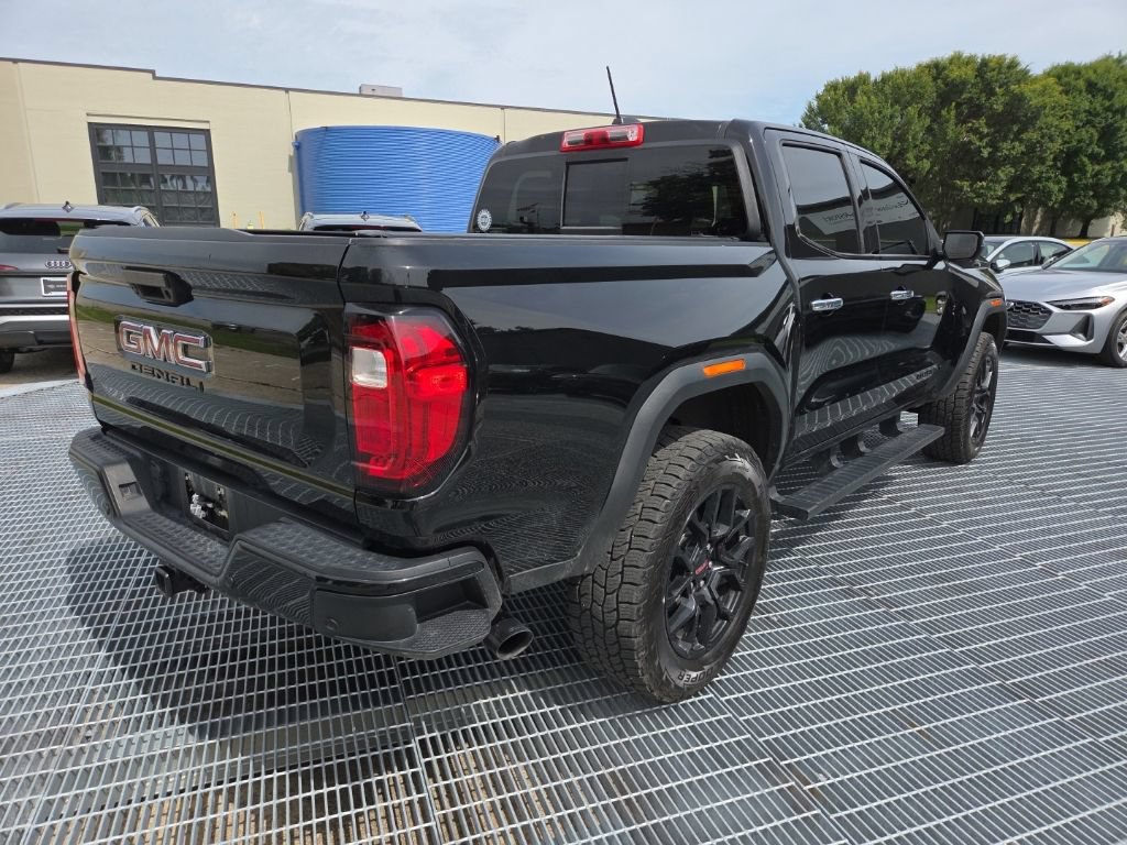 Used 2023 GMC Canyon Denali w/ Denali Black Edition AWD/4WD image 5