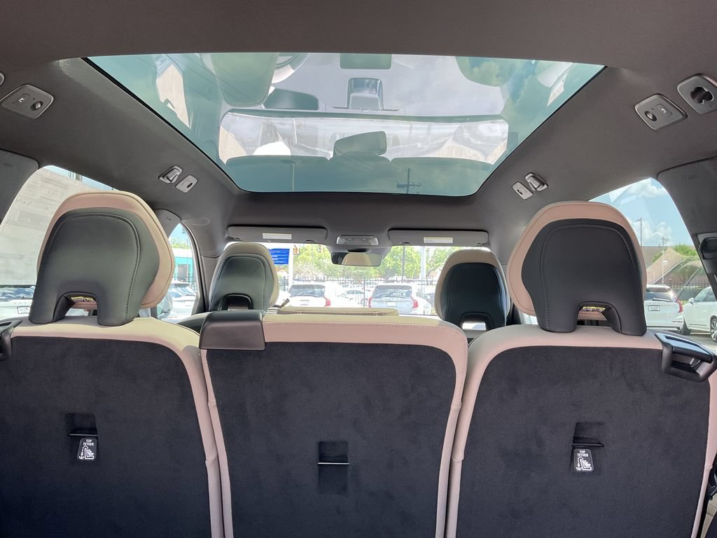New 2026 Volvo EX90 Plus RWD image 33