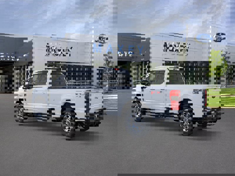 New 2026 Ford F350 Lariat w/ Chrome Package image 4