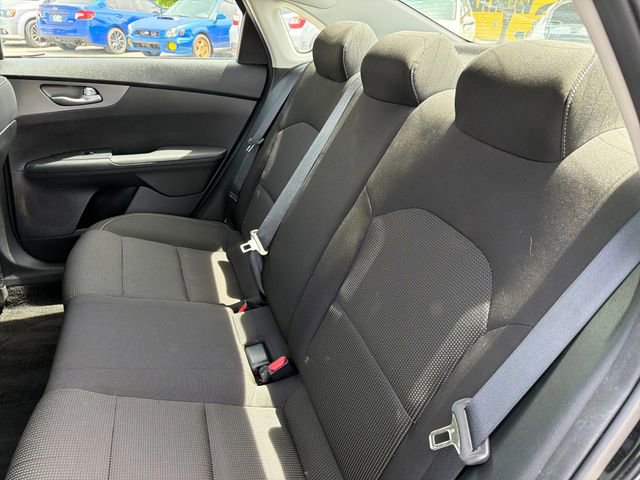 Used 2020 Kia Forte LXS FWD image 20