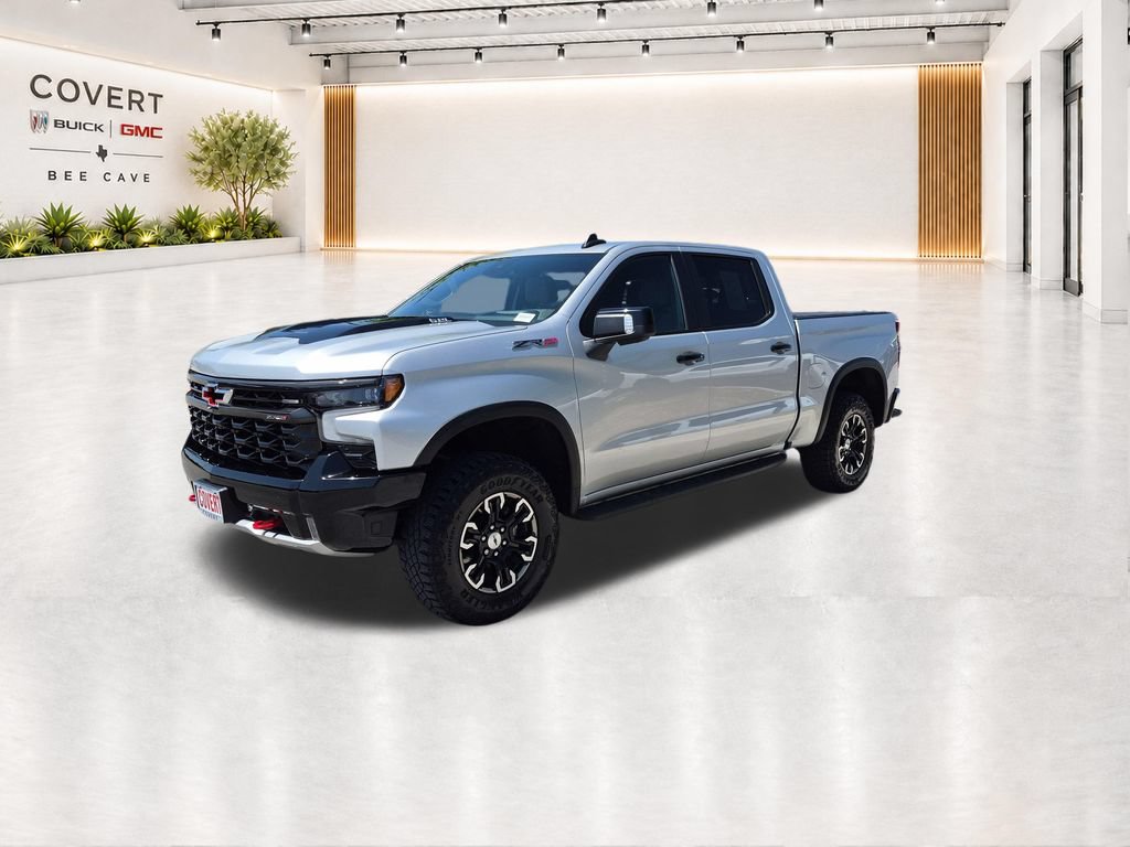 Used 2022 Chevrolet Silverado 1500 ZR2 w/ Technology Package AWD/4WD image 4