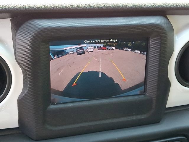 Used 2021 Jeep Wrangler Unlimited Islander image 21