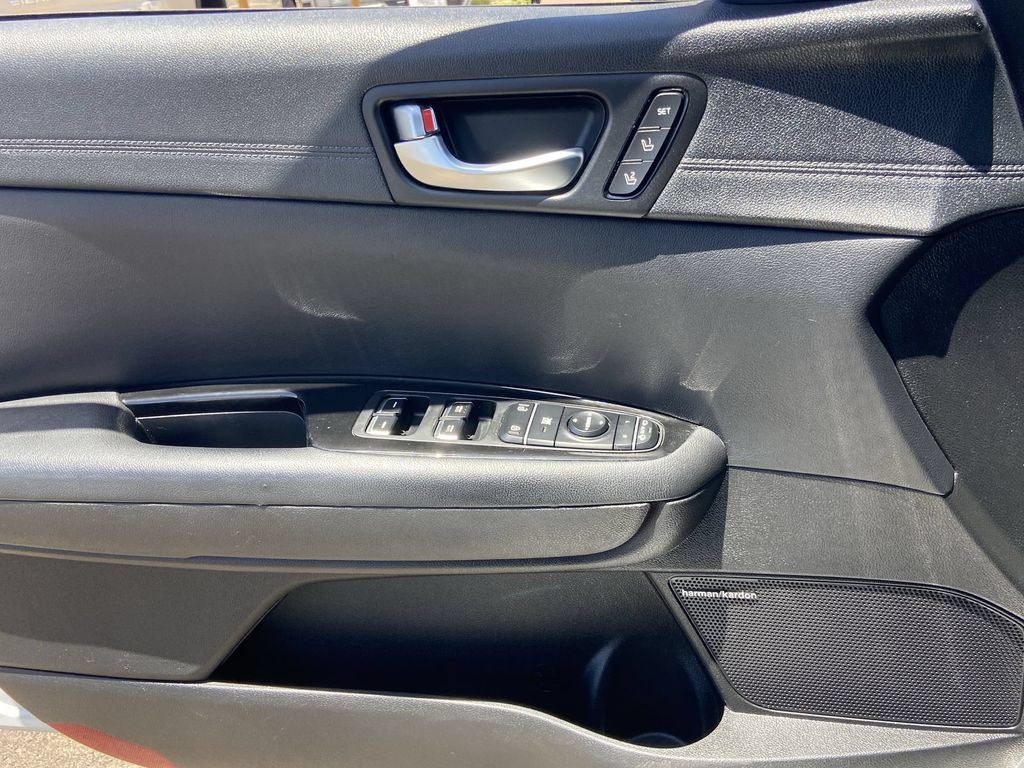 Used 2019 Kia Optima SX w/ SX Limited (Black) Package FWD image 19
