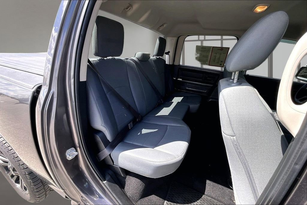 Used 2015 RAM 1500 Express AWD/4WD image 29