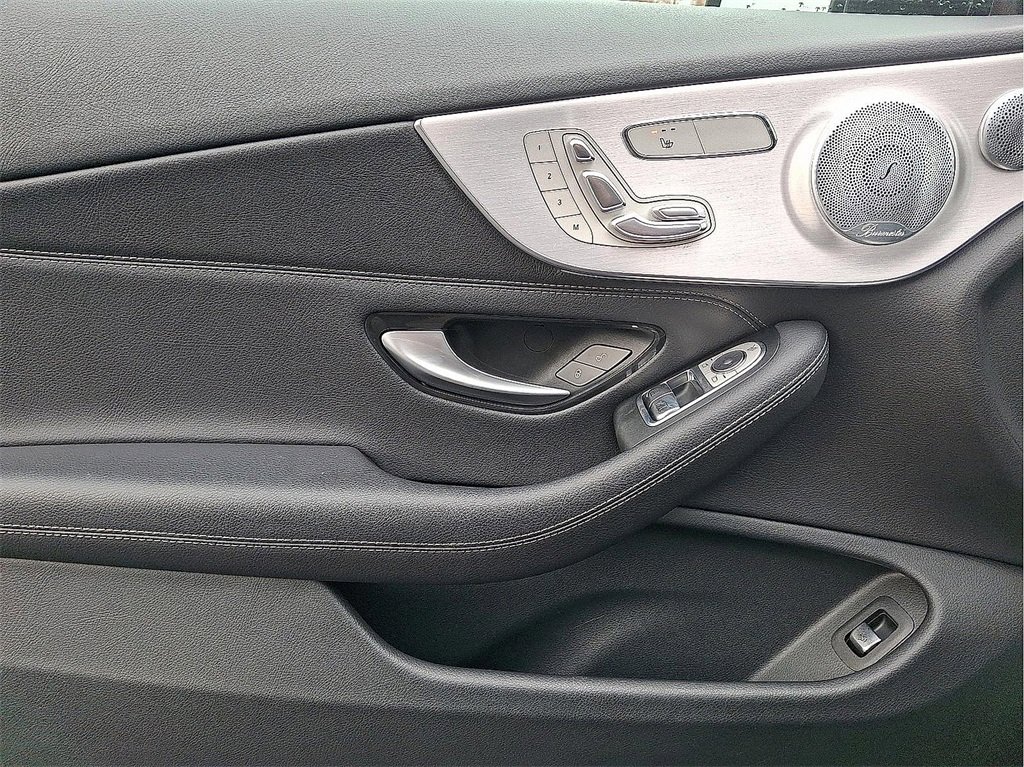 Used 2021 Mercedes-Benz C 300 C 300 image 13