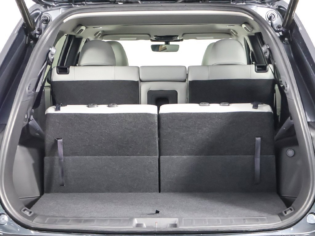 New 2025 Mitsubishi Outlander SEL image 23