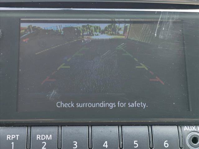 Used 2013 Nissan Leaf S w/ Charger Pkg FWD image 12