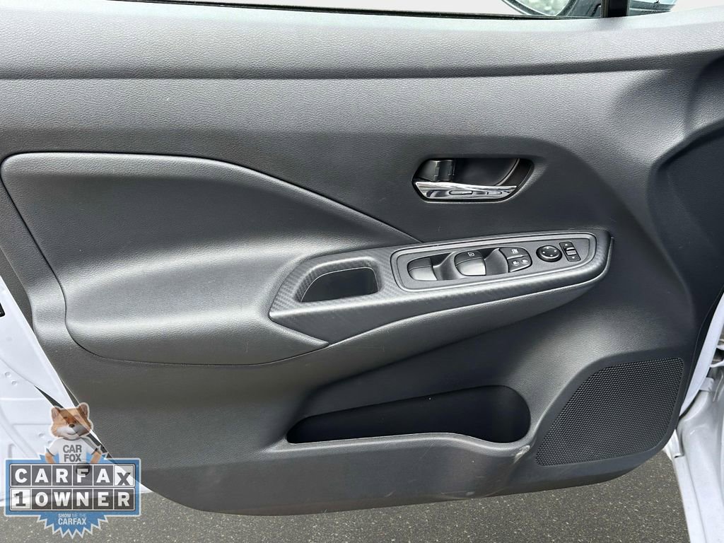 Used 2024 Nissan Versa SV w/ Trunk Package FWD image 18