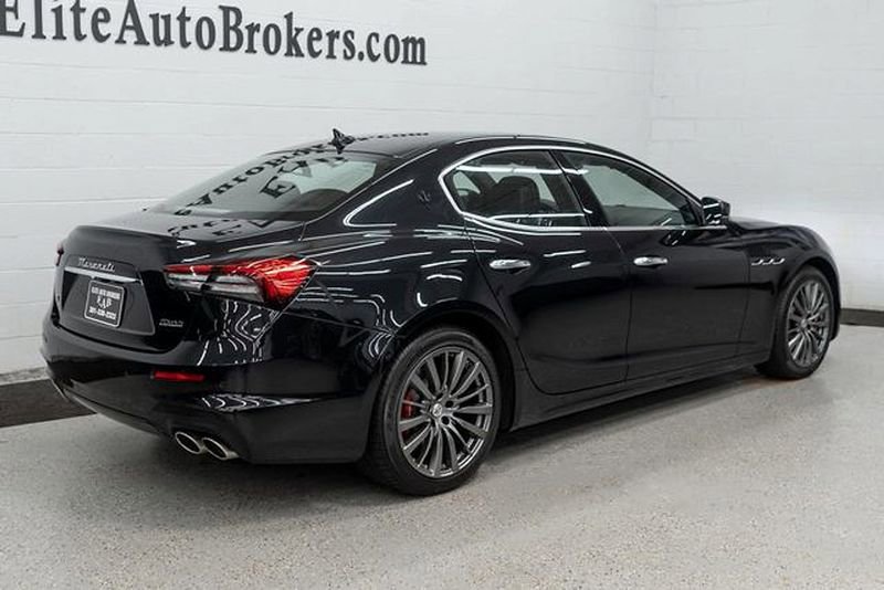 Used 2022 Maserati Ghibli Modena Q4 image 31