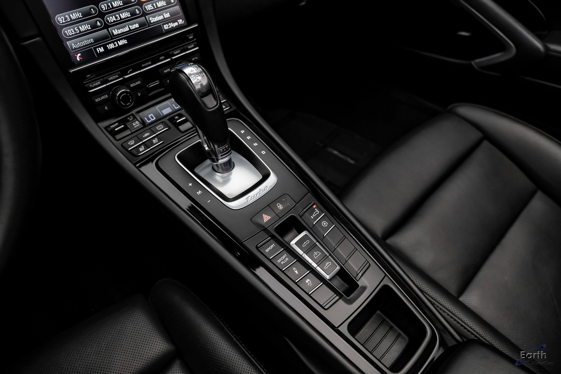 Used 2015 Porsche 911 Turbo image 59