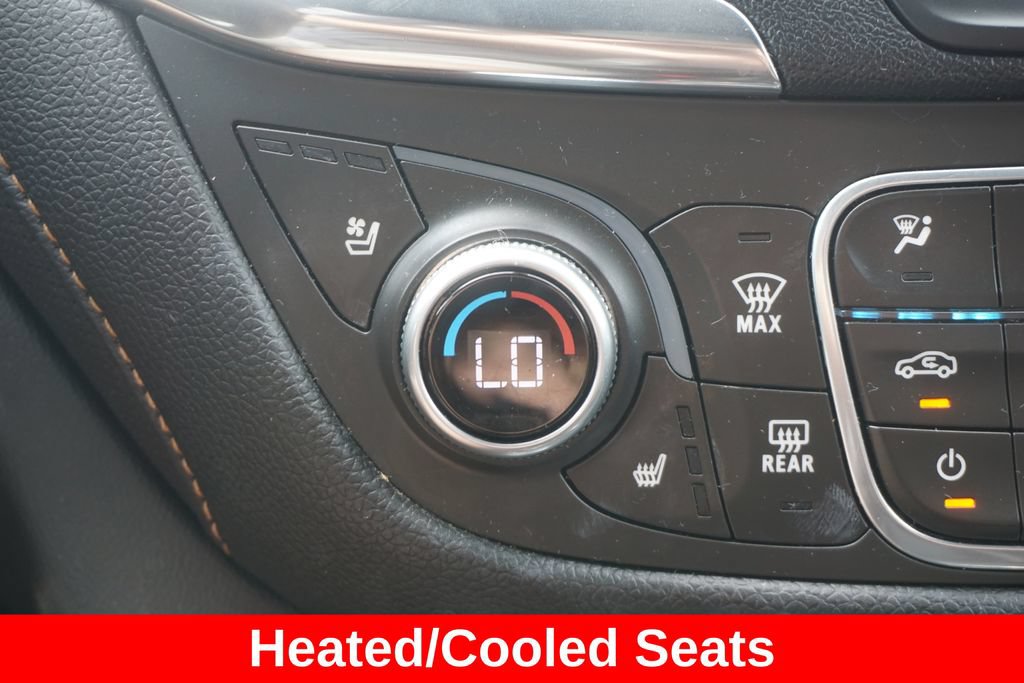 Used 2018 Chevrolet Equinox Premier AWD/4WD image 8