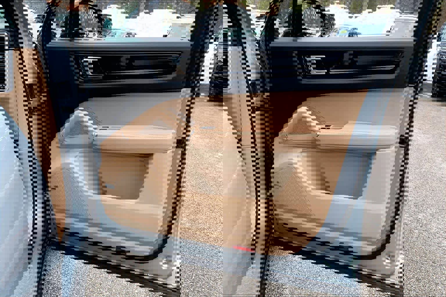 Used 2021 Porsche Cayenne image 20