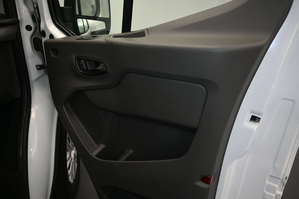 Used 2024 Ford Transit 350 XLT RWD image 21