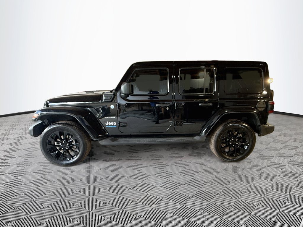 Certified 2022 Jeep Wrangler Unlimited Sahara AWD/4WD image 9