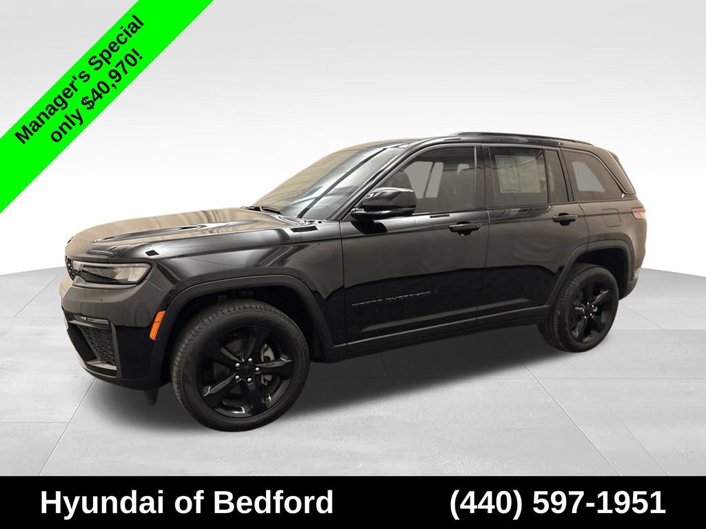 Used 2026 Jeep Grand Cherokee Limited w/ Limited Altitude Package AWD/4WD image 9