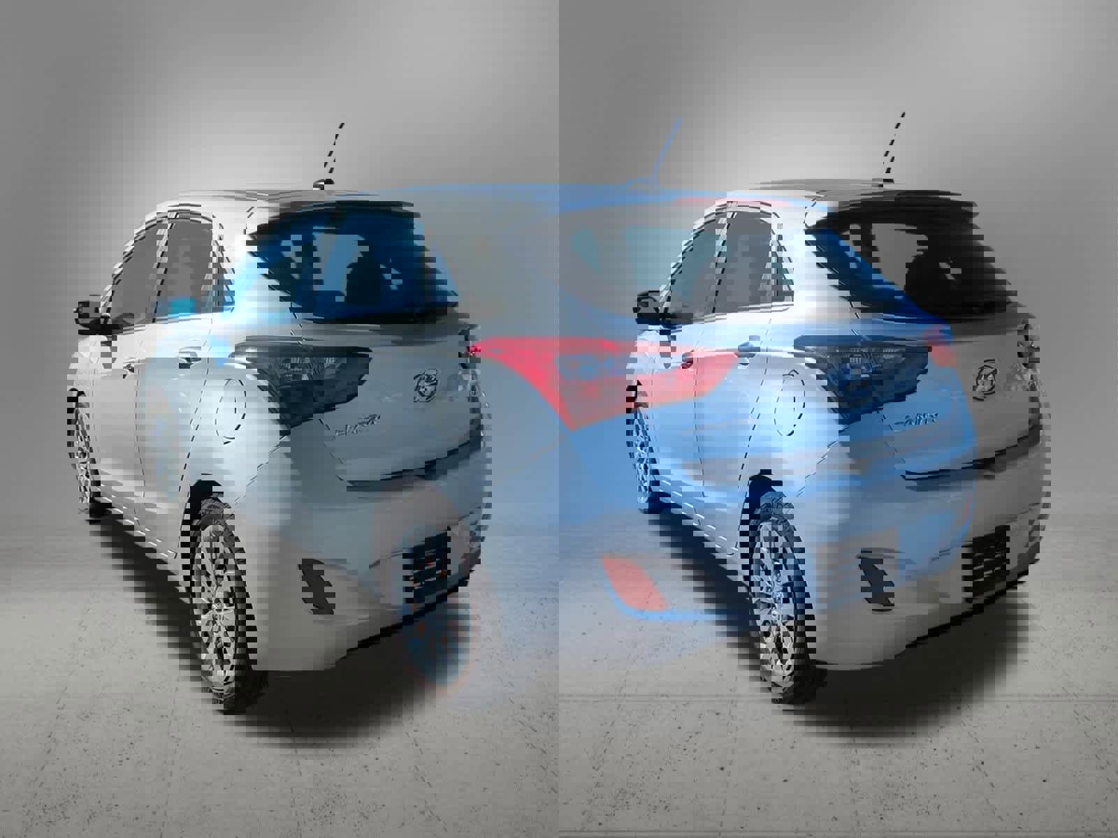 Used 2017 Hyundai Elantra GT image 4