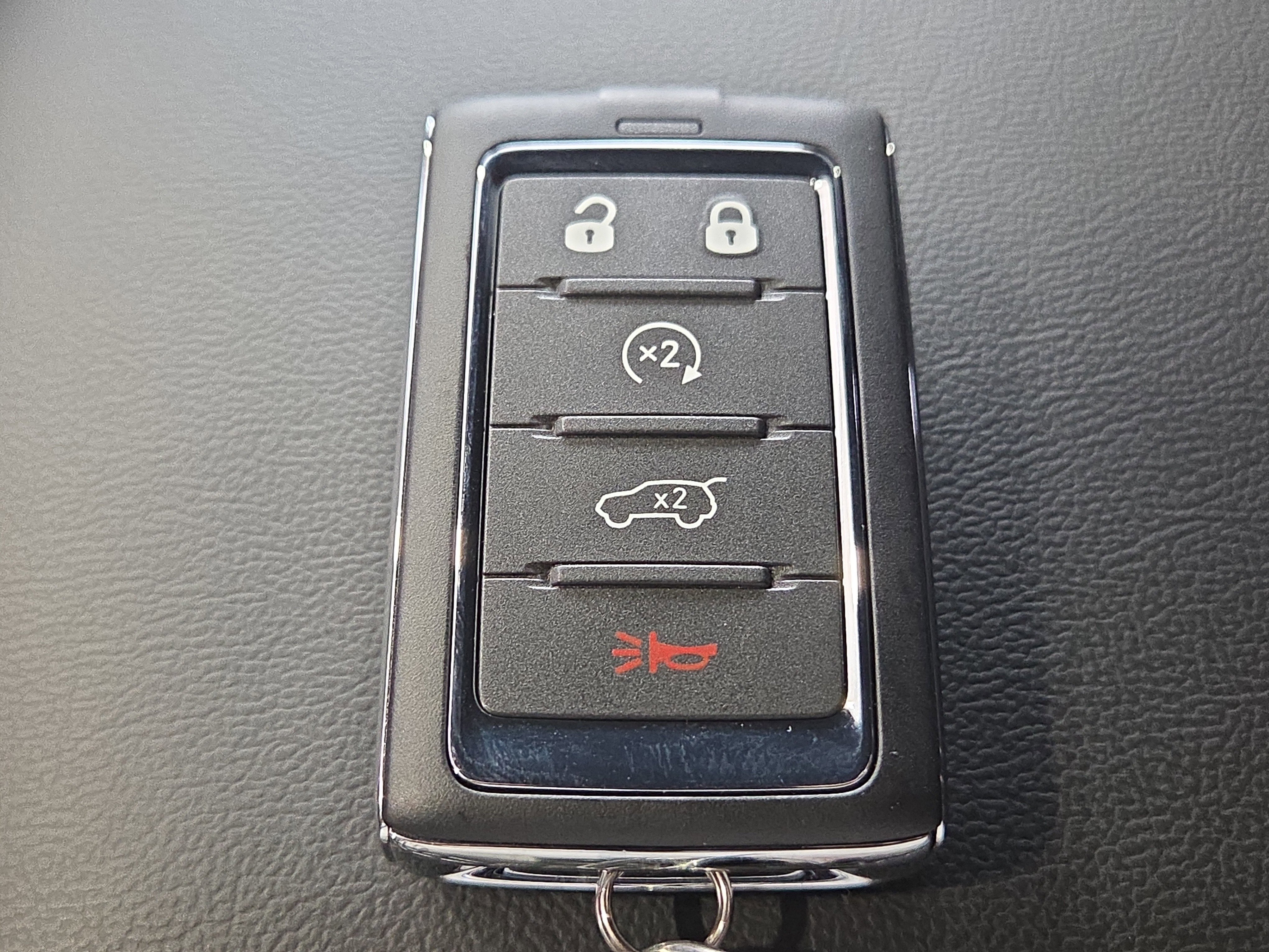 New 2025 Jeep Grand Cherokee Limited w/ Black Appearance Package RWD image 32