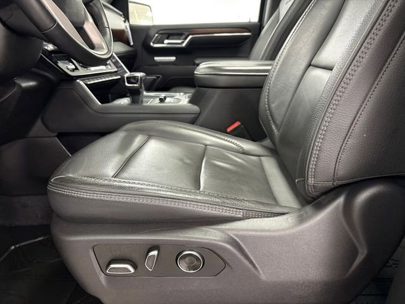Used 2024 GMC Sierra 1500 Denali w/ Denali Reserve Package image 15