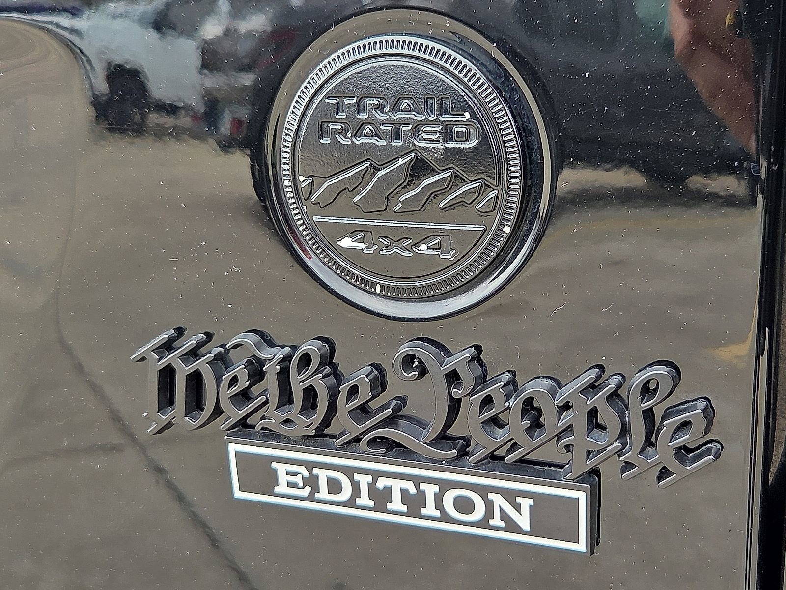 Used 2021 Jeep Gladiator Willys image 9