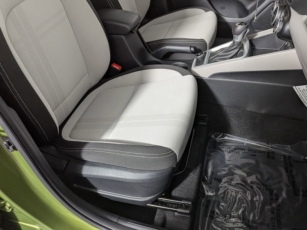 Used 2022 Hyundai Venue SEL w/ Cargo Package FWD image 13