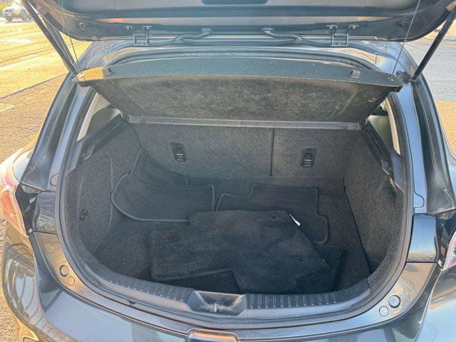 Used 2013 MAZDA MAZDA3 i Grand Touring FWD image 12