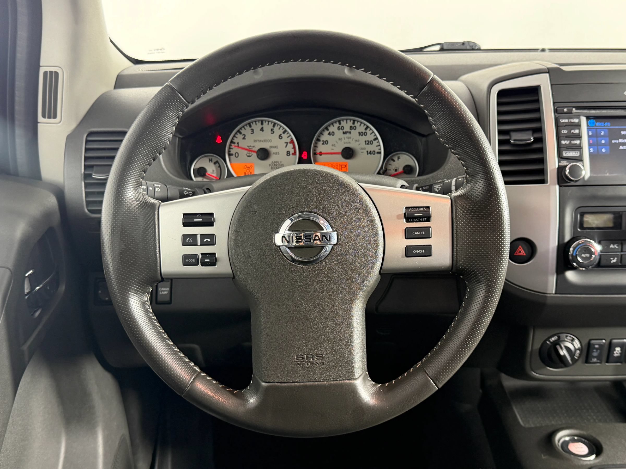 Used 2021 Nissan Frontier PRO-4X w/ Pro-4x Utility Package AWD/4WD image 15