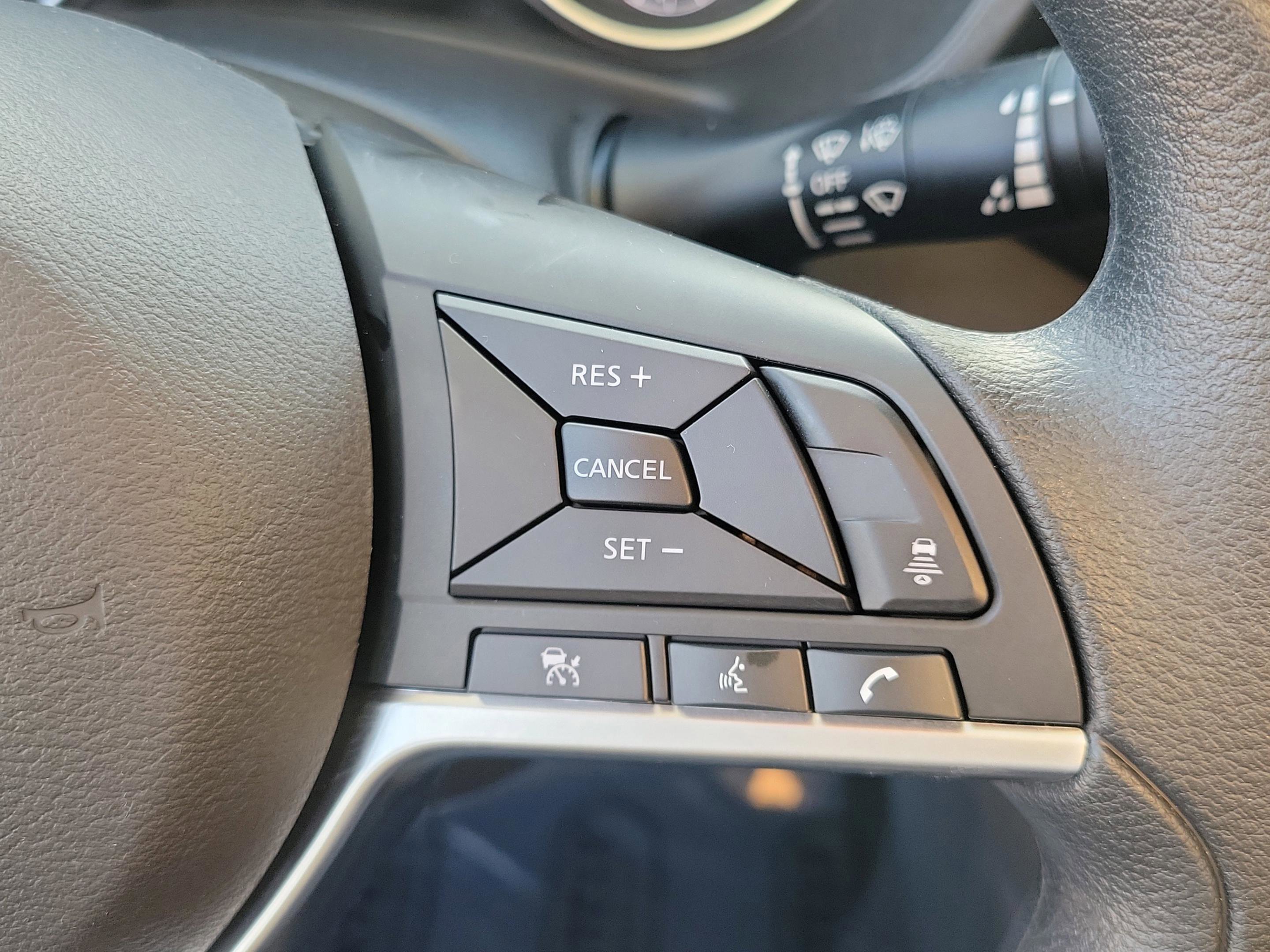 Certified 2023 Nissan Sentra SV image 26