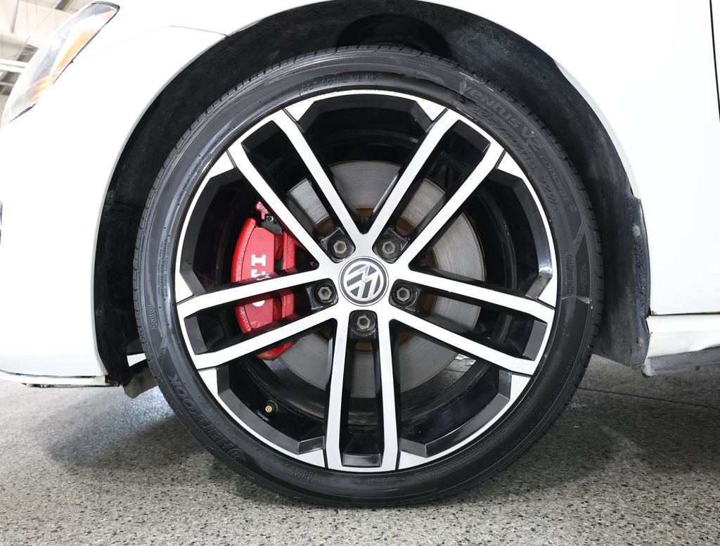 Used 2017 Volkswagen GTI Sport FWD image 5