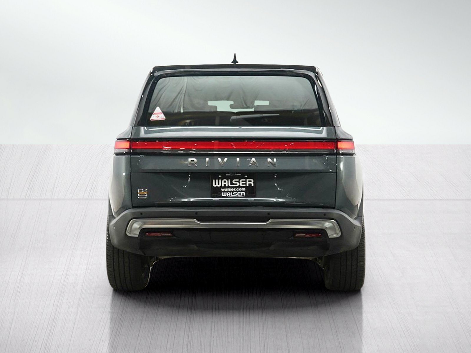Used 2023 Rivian R1S Adventure Quad AWD/4WD image 4