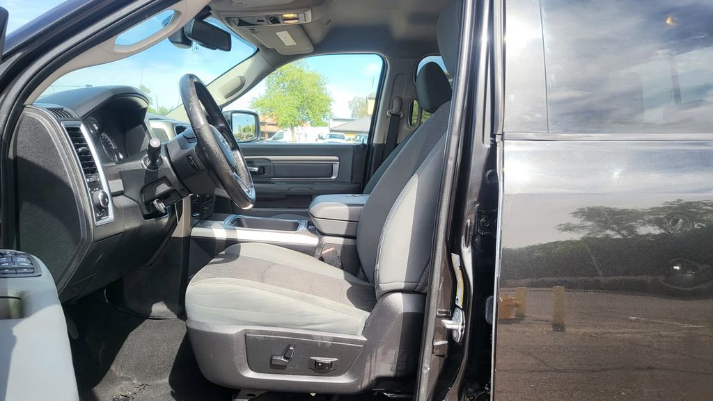 Used 2018 RAM 2500 Lone Star w/ Harvest Edition image 23