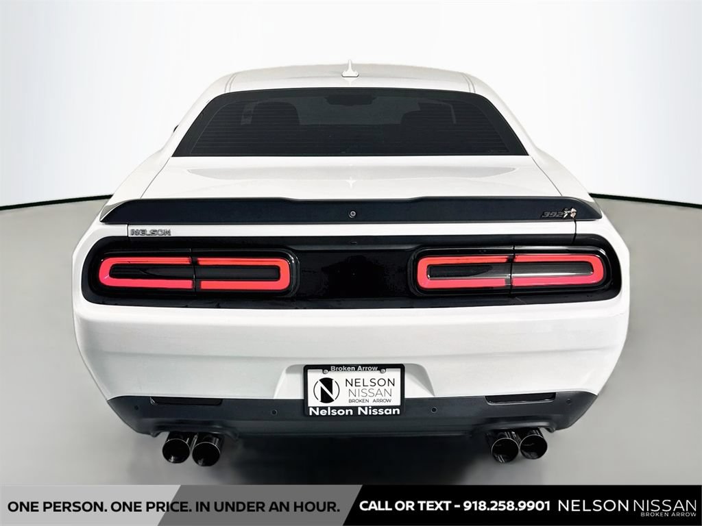 Used 2018 Dodge Challenger R/T Scat Pack w/ Leather Interior Group RWD image 6