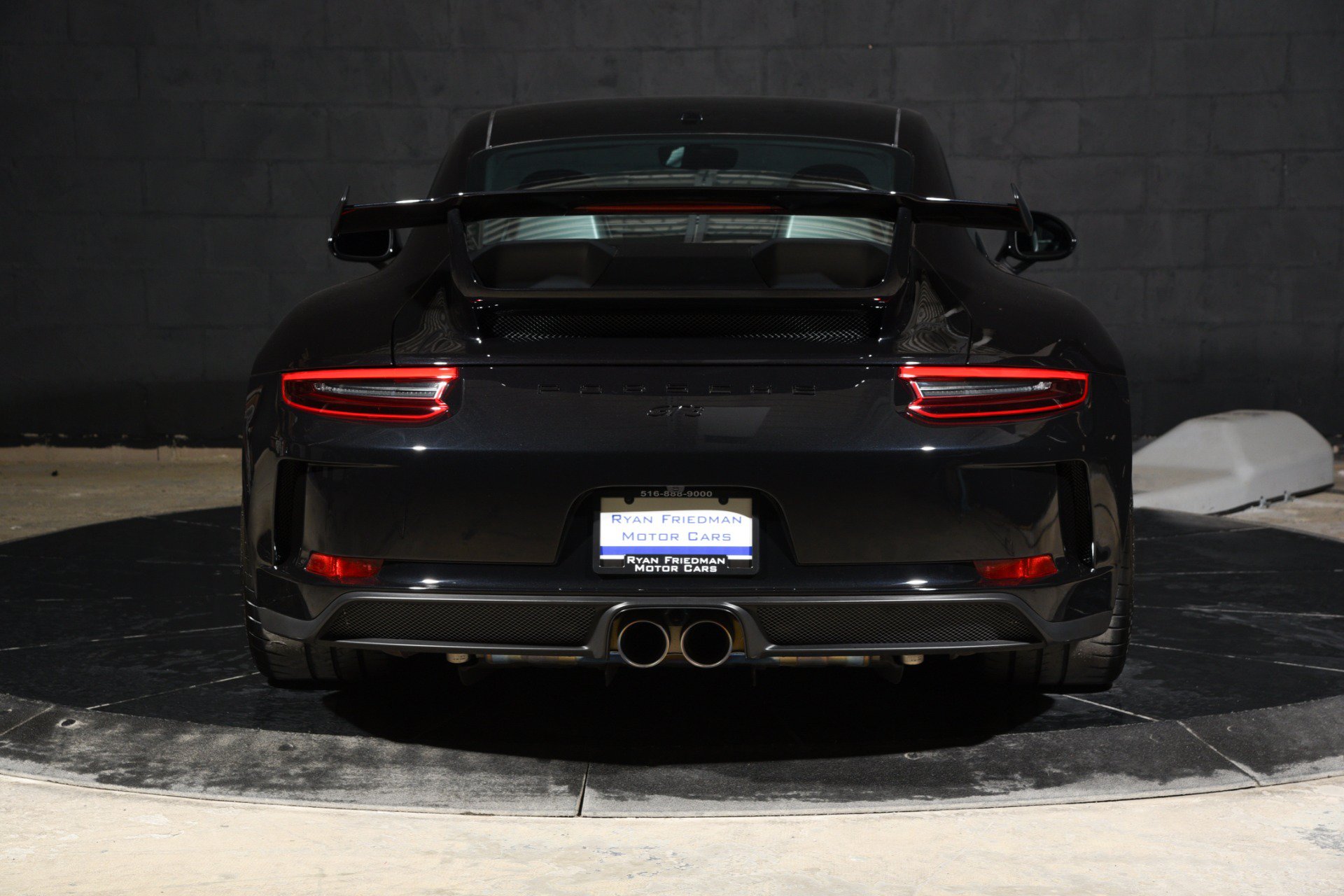 Used 2019 Porsche 911 GT3 RWD image 13
