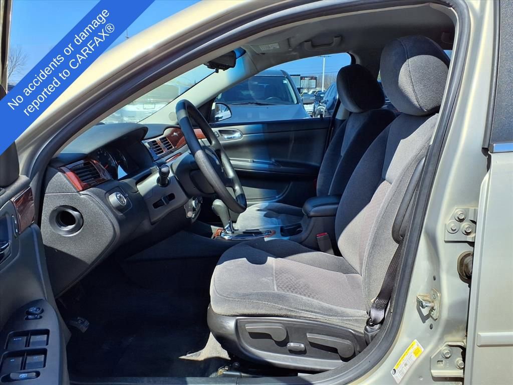 Used 2009 Chevrolet Impala LT image 19